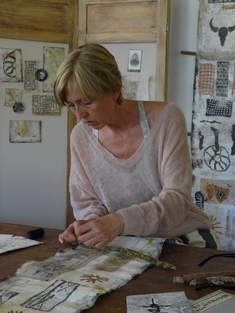 Astrid van Kampen aan het werk